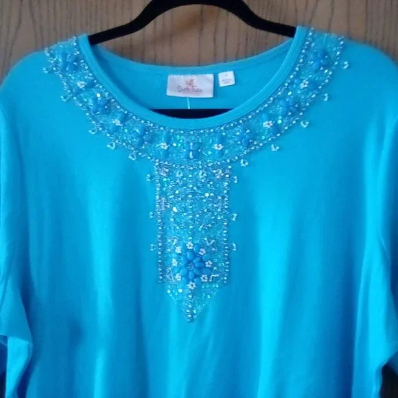 NWOT top - Picture 2 of 5